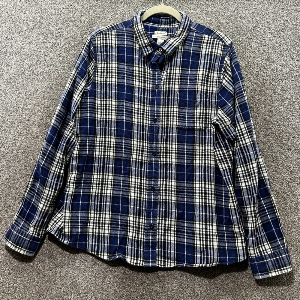 LL Bean Scotch Plaid Flannel Button Up Shirt Top Large Blue Relaxed Long Sleeve